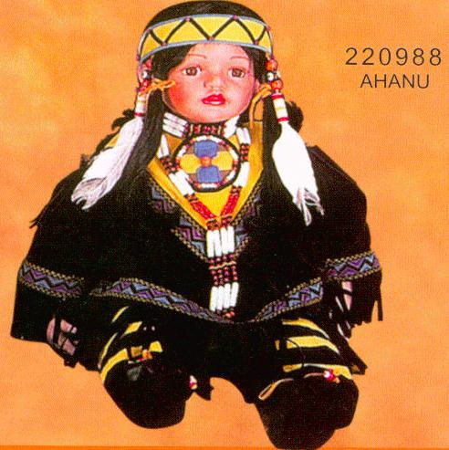 22'' Ahanu, sitting